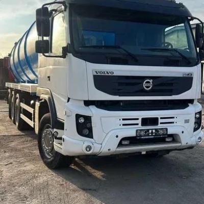 VOLVO FMX500 8X4 Asenizacyjna beczka 26000l JUROP RV 520