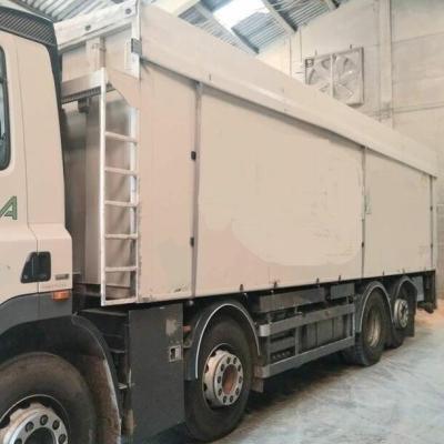 Wywrotka DAF z wydmuchem/dmuchawą