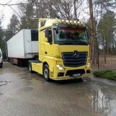 Mercedes -Benz ACTROS ciągnik siodłowy