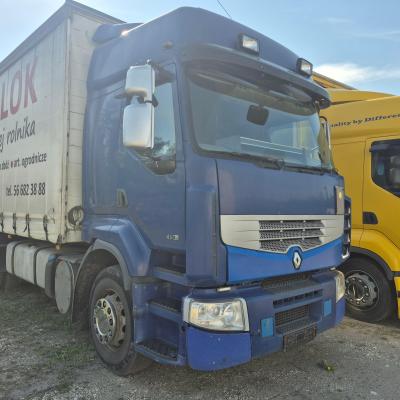 Renault Premium