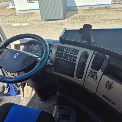 Renault Premium