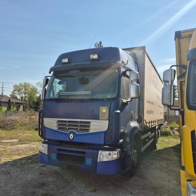 Renault Premium