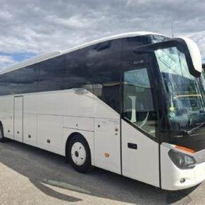 Piękna SETRA S 515 HD , turystyczna full opcja