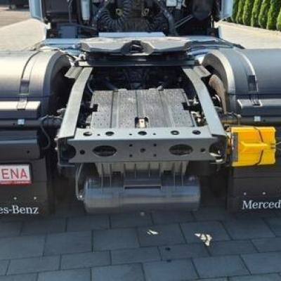 Mercedes Actros L 18.48 Giga Space Piękny Standard