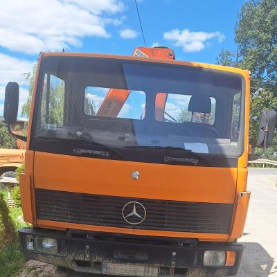 Mercedes-Benz 814 – HDS + wywrotka 3-stronna – 1998 r.