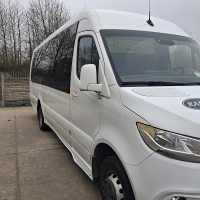 Sprzedam Mercedes Sprinter 519 MB 2023r. ILOŚĆ MIEJSC 27+8!!
